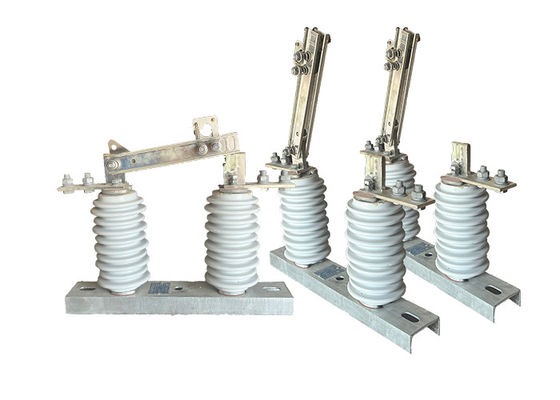 คุณภาพ  Portable Outdoor 1 pole Disconnector Switch Safety Operated AC Power 1000A Vertical Group Disconnect Switches โรงงาน