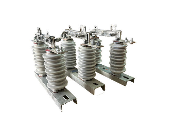 เครื่องปรับเปลี่ยนความดันสูง AC Hook Stick Disconnect Switch สําหรับ Substation Electrical Isolator เครื่องปรับเปลี่ยนการตัดความดันแบบตั้งตั้ง