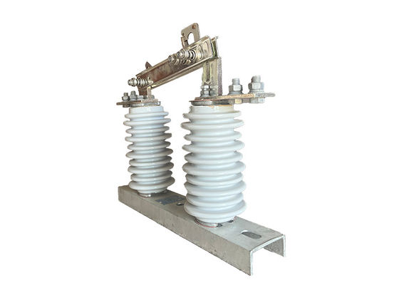 24kV ไฮโอลเตจไอโซเลเตอร์สวิตช์ 700Pa สําหรับระบบไฟฟ้า