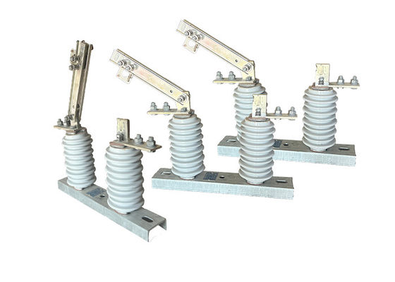 เครื่องแยกไฟฟ้าระดับความดันสูง 50/60Hz เฟสเดียว พร้อมการทํางานอย่างปลอดภัยและการติดตั้งง่าย