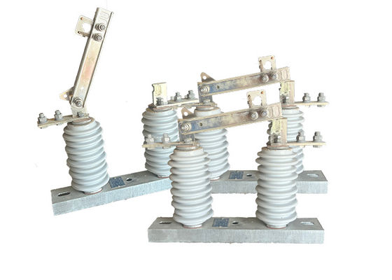 12kV 630A HV AC ประสิทธิภาพสูง ไฟฟ้าตัดต่อสวิทช์ Gb 1985-2014 ความเสี่ยงต่ํา